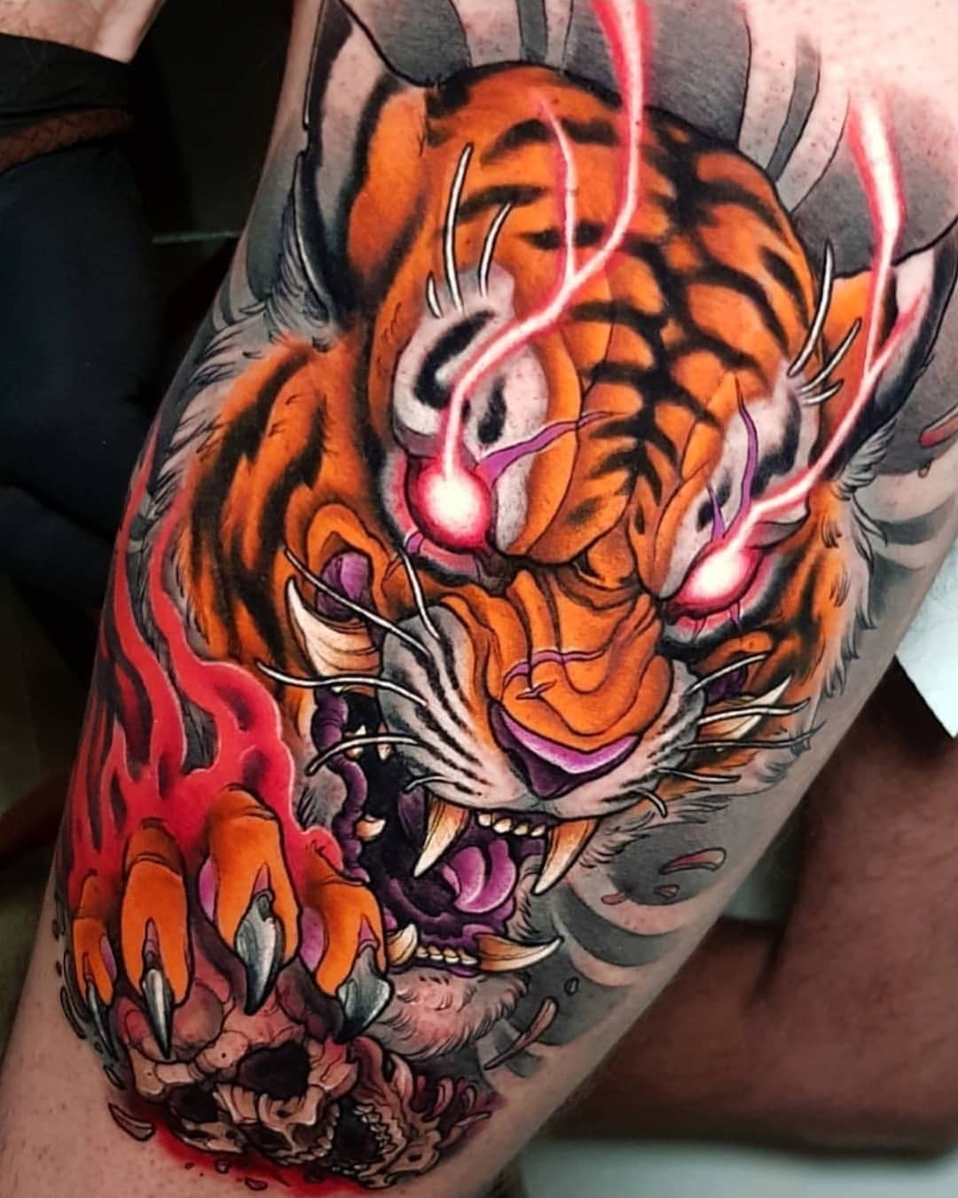 Aggregate more than 78 neo traditional tiger tattoo super hot in