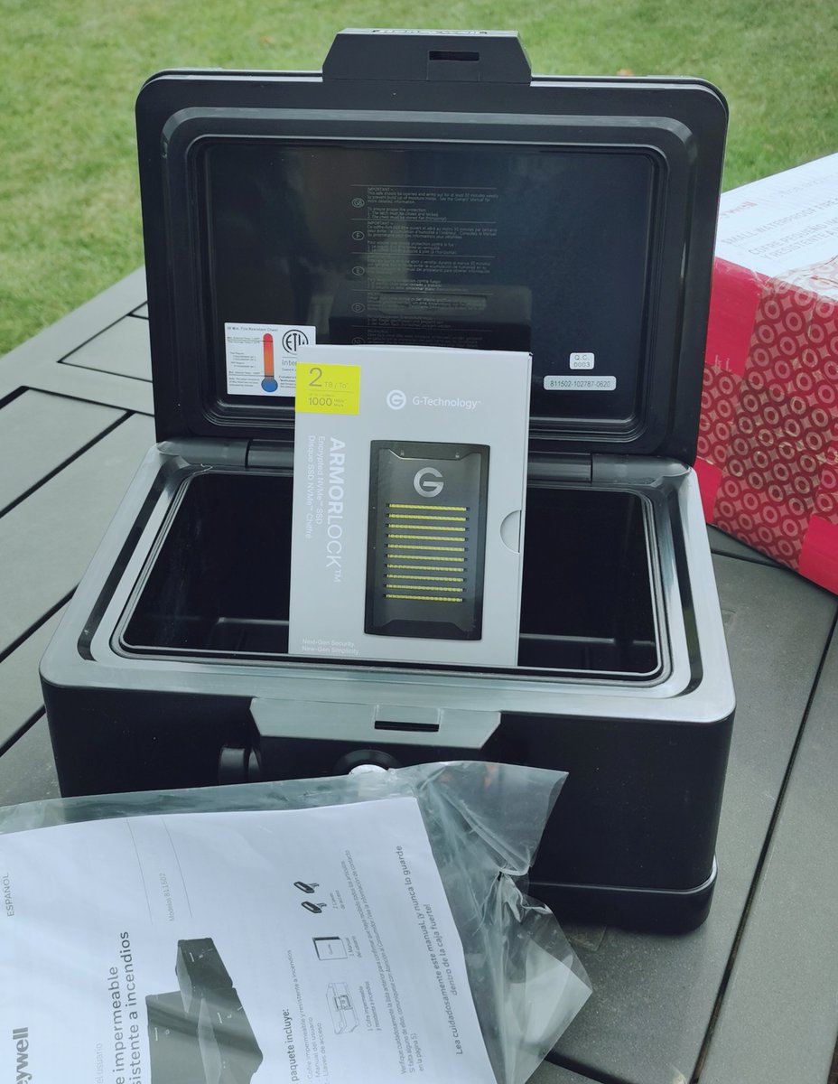 LegitReviews's tweet photo. A 20lb safe was just delivered out of the blue that I didn't order and had clearly been taped up a few times. I opened it up outside all sketched out. Turns out it was the #Armorlock encrypted portable NVMe #SSD from @GTechStorage. Whew!
#storage #TuesdayMorning https://t.co/RHAepFptO6
