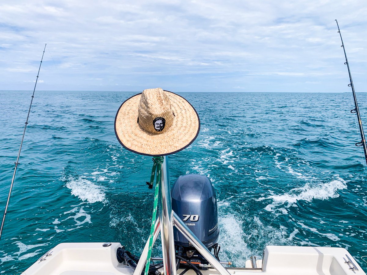 FlanigansFL's tweet photo. Here's your chance to win a Flanigan's Straw Hat! This hat is currently not available for sale. If you want it, you have to win it!
How to enter:
1.RT
2.Follow @FlanigansFL
3.Tag 3 friends 
1 winner will be randomly selected on September 10th. https://t.co/ws2tZYQhBU