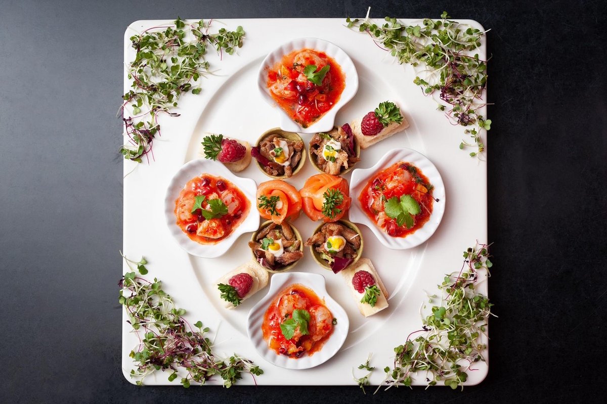 LonSecretGarden's tweet photo. Imagine having a little bit of everything from the menu. There’s no need to keep imaging, because that’s exactly what you can do with our tasting menu. Feeling hungry yet? 

https://t.co/GsZSuK5X7j 

#LondonSecretGarden #London #Kensington https://t.co/FY9ijHh4BZ