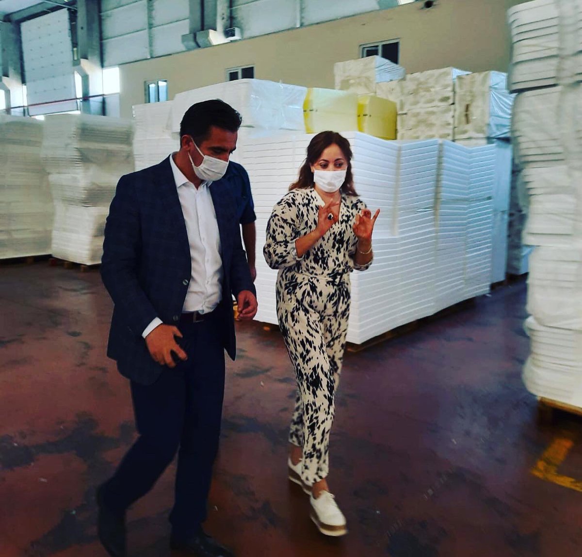 NURCANZDEMR's tweet photo. EPSA üretim tesislerinin de içinde yer aldığı Kestel ilçemizin başarılı kaymakamı Sn.Ahmet Karakaya ziyaretleri ile bizleri onurlandırdı.  Sayın Kaymakamımıza nazik ziyaretleri için teşekkür ediyorum. https://t.co/BKtWroBhJ2