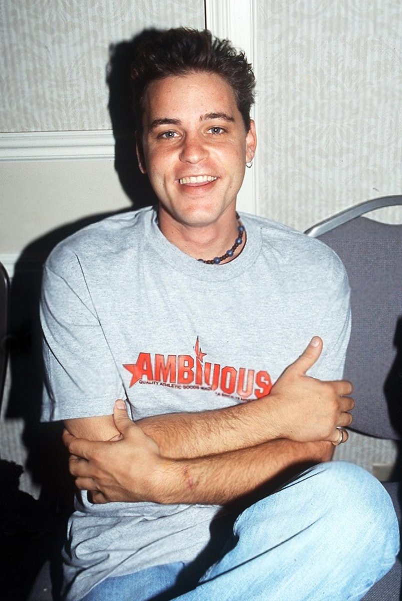 lordofthedread1's tweet image. #CoreyHaim #HAIMTOPLEASE In the spirit of taking Haim back from the bullshit, I'll do the occasional watermark/license removal AND Scum removal. #HaimHijacks I came to bring the Haim! (If you want these pics best save them when I post, they may get removed)