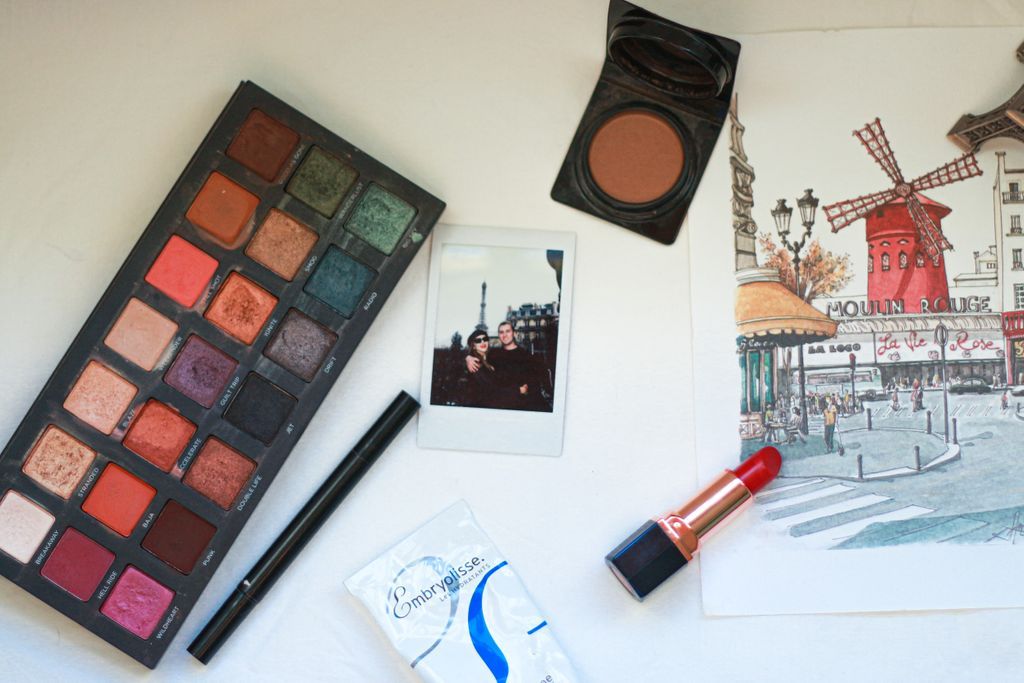 annesperks's tweet photo. "Today I will finally bring you my Paris Makeup Menu, which basically has a little guide on how to achieve the makeup I wore while visiting the city."
New post on the blog: My Paris Makeup Menu 💄
https://t.co/1mZ5qTSb0l
@BloggingBabesRT
#BeeChat #theclqrt #Blogpromoo https://t.co/eKSSTFXXXv