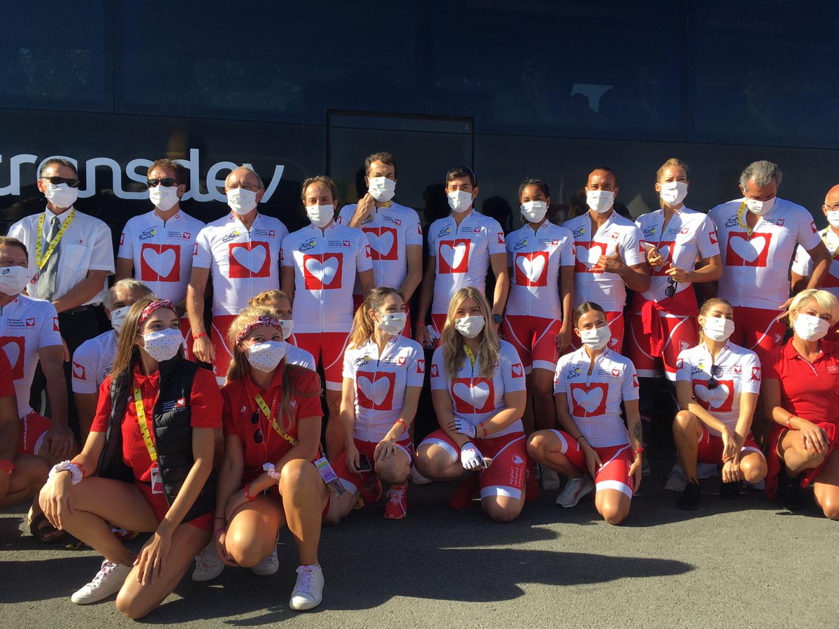 ❤ Aujourd'hui c'est l'étape du cœur avec <a href="/mecenatcardiaqu/">Mécénat Chirurgie Cardiaque</a>. Saurez-vous reconnaître certains des participants à l'édition 2020 ?

#TDF2020 #TDFunited