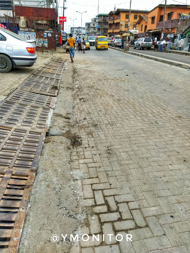 ymonitorng's tweet photo. Last Month, YMonitor intensively reported a failed road & huge chunk of potholes at a section of Lawanson Road, Zamba B/stop.
We report that the road has been fixed. @LSPWC_Official
Cc @jidesanwoolu @femigbaja @Mr_JAGss @LASGWorks
#YMonitor
#FixThisPothole https://t.co/XXG1nzCtve