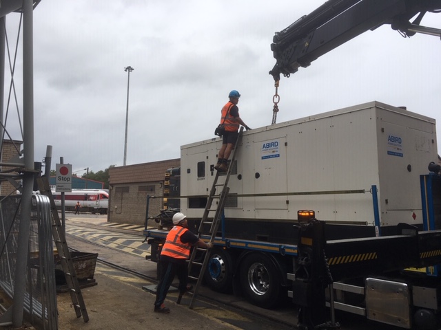 AbirdHire's tweet photo. The team were busy in #London providing backup power solutions to one of London's busiest railway maintenance depots. We deliver the #power you need, wherever and whenever you need it, find out more here: https://t.co/S0i02nDpnr https://t.co/k375RV4uYw