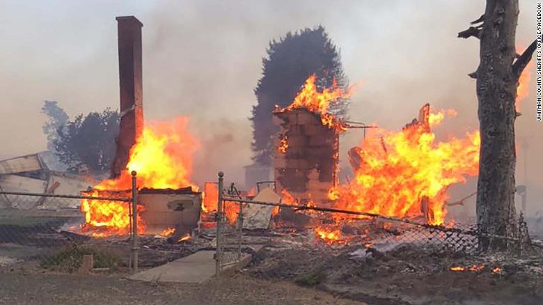 CNN's tweet photo. 80% of the buildings in an eastern Washington town were destroyed during a Labor Day firestorm https://t.co/beJHWjbeUf https://t.co/V8qHrdBXh3