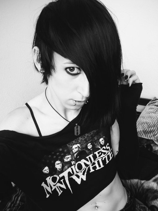 Rawr how do u guys like my new profile pic? https://t.co/T7Kipv2X3Z<a href="/tag/mvsales"class="tags"><span>#mvsales</span></a><a href="/tag/mvtrans"class="tags"><span>#mvtrans</span></a>