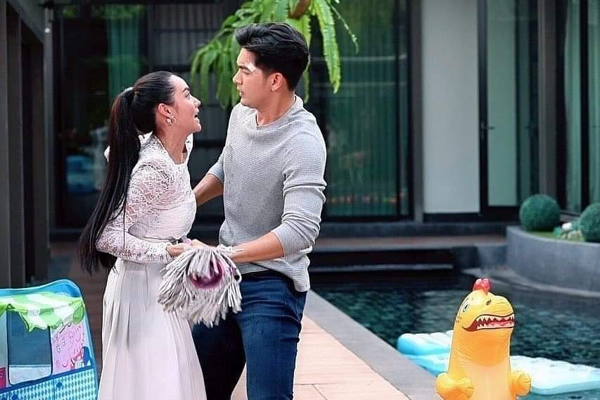 MookdaFan's tweet photo. We fight for the love @Hassawee21 @narinarinnrak 

#CongratsTeamSoWayree https://t.co/aJc0Xqai4l