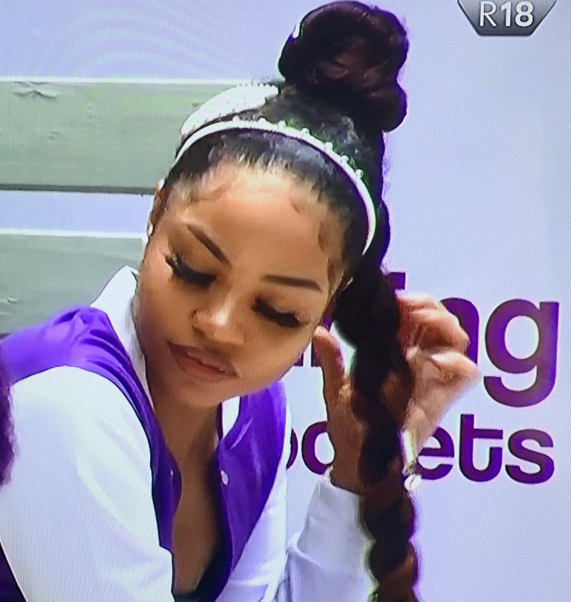 NENGIFORCE's tweet photo. 50 shades of Nengi Nengi Nengi 🙌🏼 
No one does a resting bitch face better than Nengi!!!! A model, A Queen 👑 #NengiFullPackage #NengiTillTheEnd #BBNaija https://t.co/ANJJILKhIz
