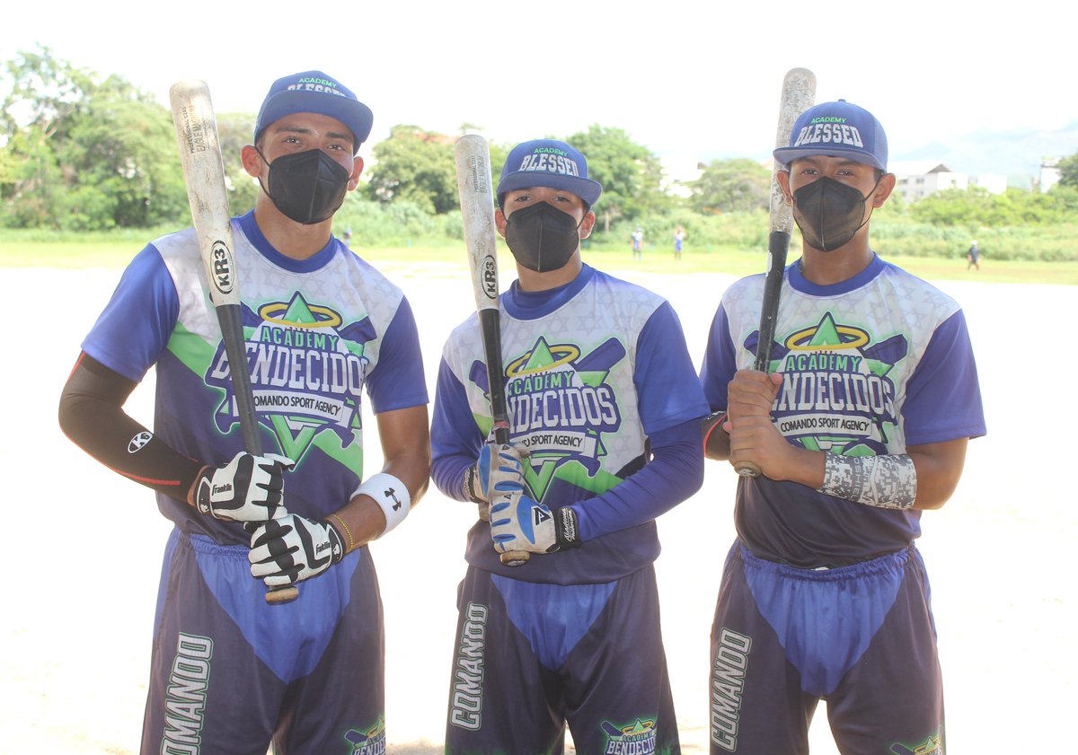 BendecidosA's tweet photo. El respeto y aplicación de los protocolos de seguridad nos permitirán volver pronto a la competencia 😷
•
•
#BendecidosAcademy 😇 #StaySafe #LetsGo #Blessed #Maracay #Aragua #Venezuela #BlessedProspects #Prospects #MiLB #MLB #Comando #Academy #Agency https://t.co/u7yU2Awegq