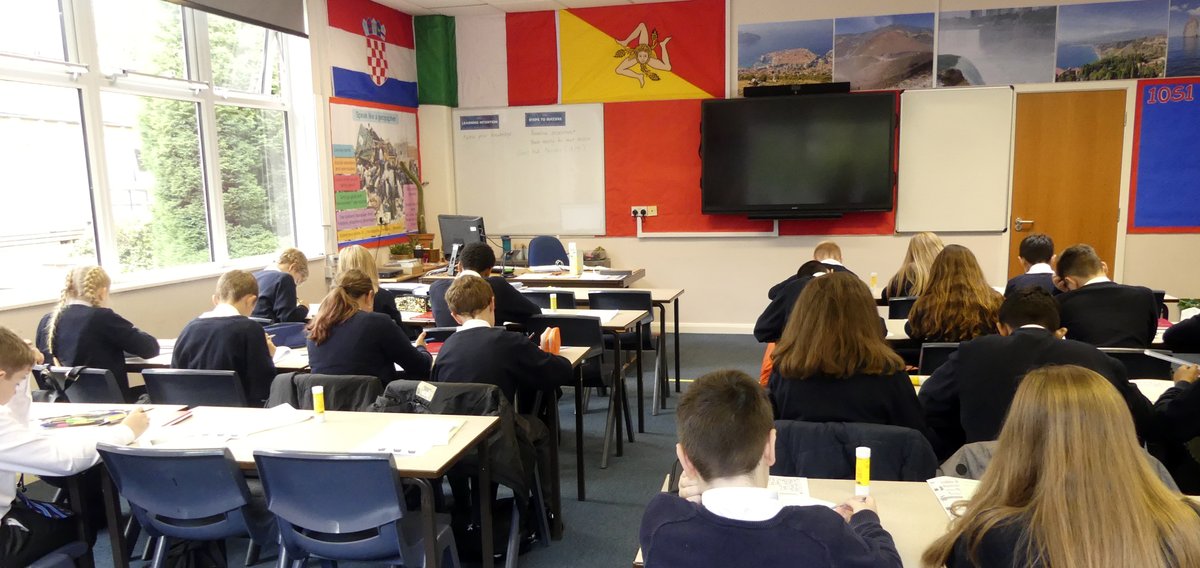 Welcome to our new Year 7! 

Everyone is having a great day.
We are impressed with how well the pupils have settled in and met the challenge of being "the best they can be."
Keep it up! 👍