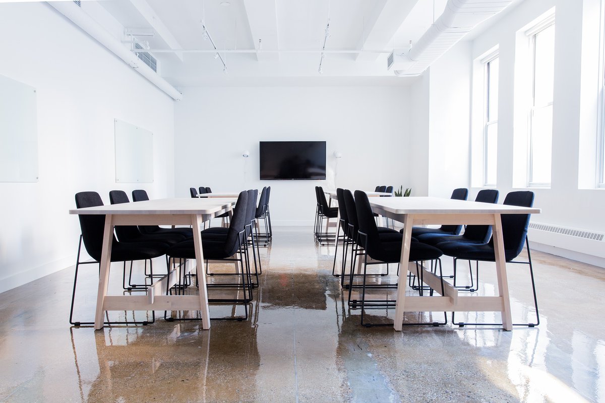 According to @EventMB, 73% of conferences and 50% of trade shows last year included a collaborative workshop within their agendas. 

Did you host an #event which included a workshop? We find that they help with interaction and connecting, what do you think? 

#eventmanagement