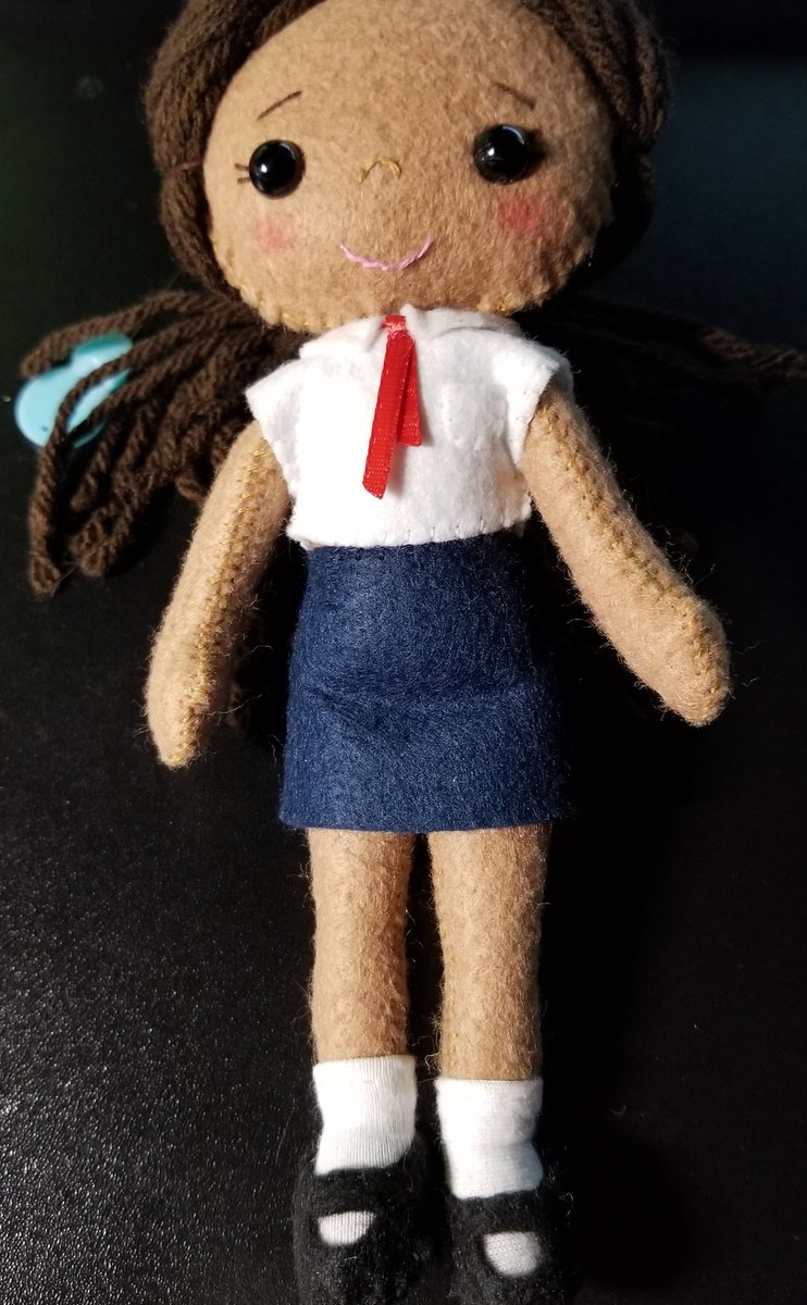 MissyMade1's tweet photo. Didn't get as much done tonight as I hoped, but it's ok. Jacket, bag &amp; notebook to go for this outfit #gingermelon #dollmaking https://t.co/gykoQxBNJ4