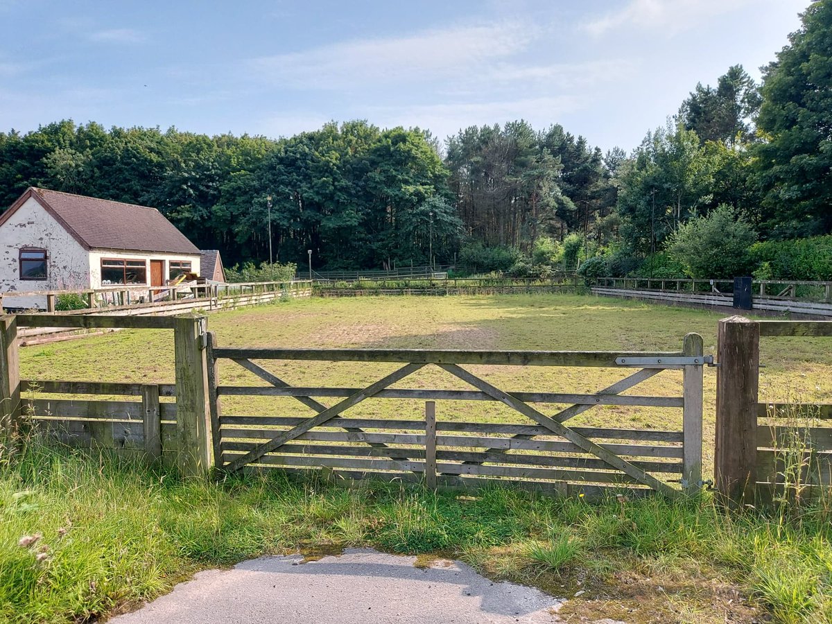 JoeMattyActor's tweet photo. CALLOUT TO THEATRE COMPANIES
Do you have work put on hold due to Covid or would be interested in creating work for an outdoor theatre space? 
We are offering our family farm in Staffordshire as an outdoor pop-up performance venue to help out the arts during the crisis and join... https://t.co/5KNNjp7kIr