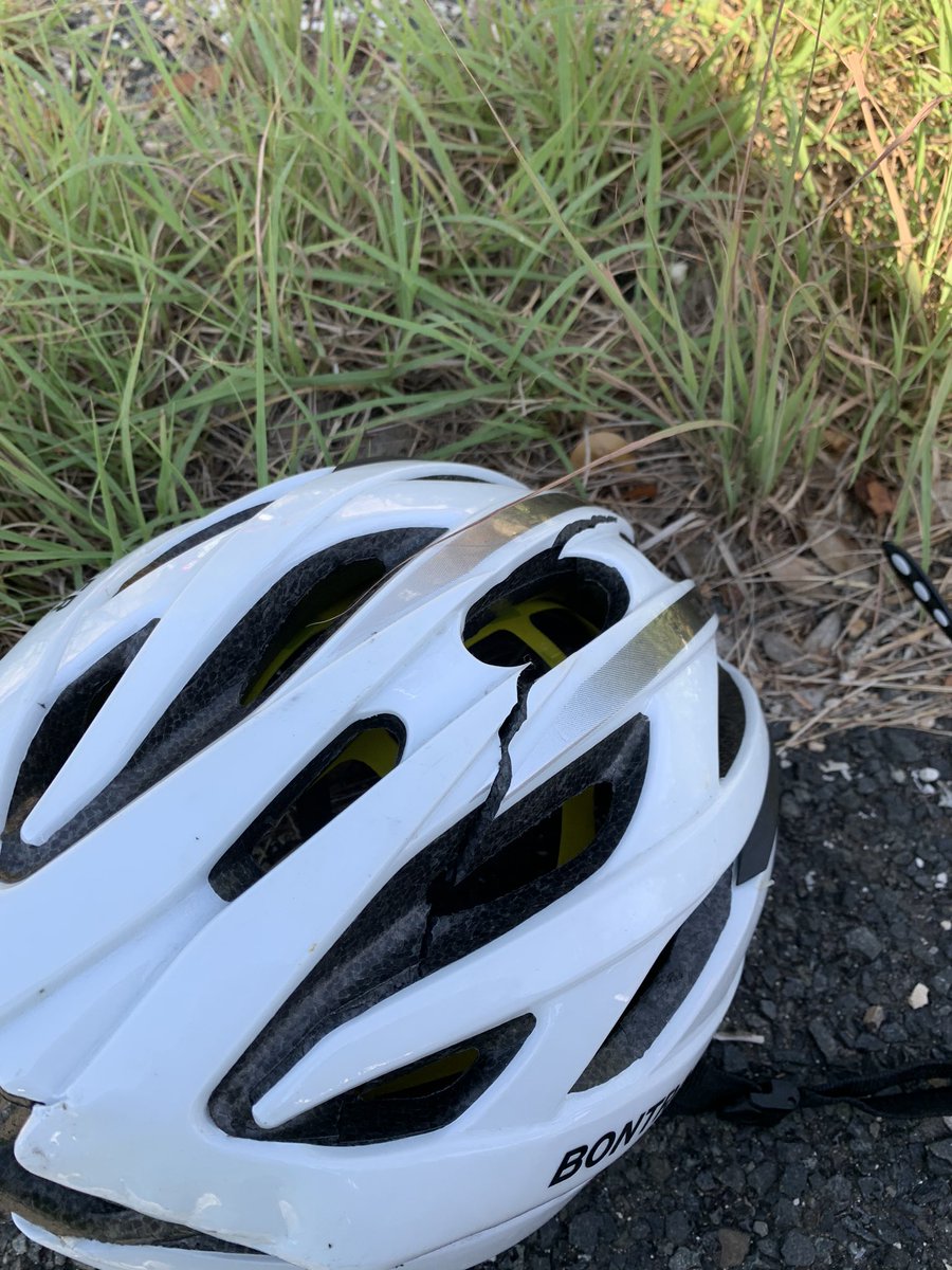 BobHaakEDU's tweet photo. Big shoutout to @Bontrager and @TrekBikes. I took a pretty big spill yesterday on my bike. My helmet did exactly what it was supposed to do.  My face is banged up but my head is completely fine. It could have been much worse. Thank you for making life saving products. https://t.co/UQLfA8DtDF