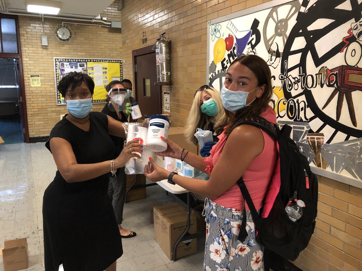 steinway141's tweet photo. 141 ready for a safe and productive school year!! Distributing PPE to staff members and ready to get to work! Can’t wait to see our students! @nycdistrict30 https://t.co/6MLHN3jYR2