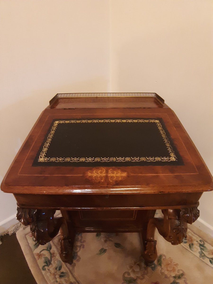 LeekAntiques's tweet photo. A beautiful Victorian inlaid burr walnut Davernport with carved cabriole legs to the front. All original condition!
Circa 1850/60 Price £395.00.
@LeekAntiques #antique #antiques #antiqueshop #antiquetrade #antiquefurniture #Victorian #inlaid #burrwalnut #davenport #cabriole #leek https://t.co/zvVZ1EBvhP