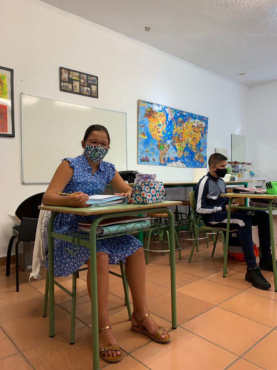 Hoy es un día importante, primer día de vuelta al cole de nuestros alumnos, siempre con todas las medidas de seguridad ¡Qué ilusión juntos otra vez! #VueltaAlColeALAPAR #VueltaAlColeSegura