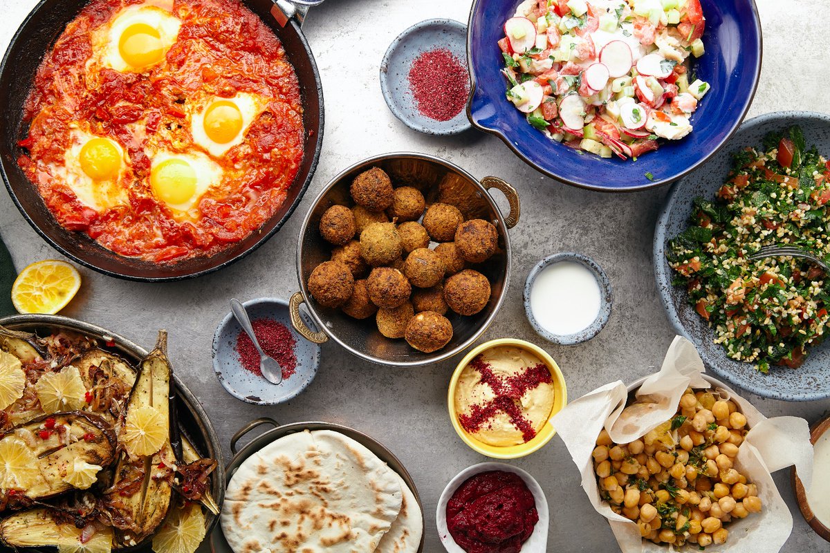 StandWithUs's tweet photo. What's your favorite Israeli dish? 🥙🧆🇮🇱🐪 #Israel https://t.co/2qkFA5n0hi