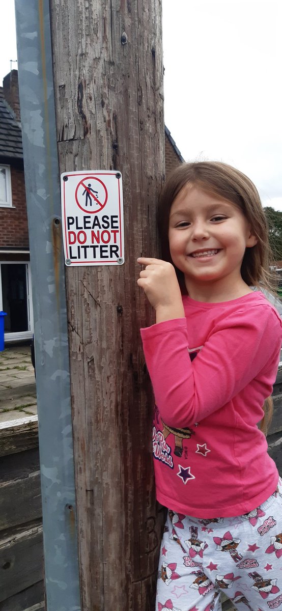 ACordock's tweet photo. Say NO to littering! #littering #pleasedonotlitter https://t.co/rWiHYSAsNq
