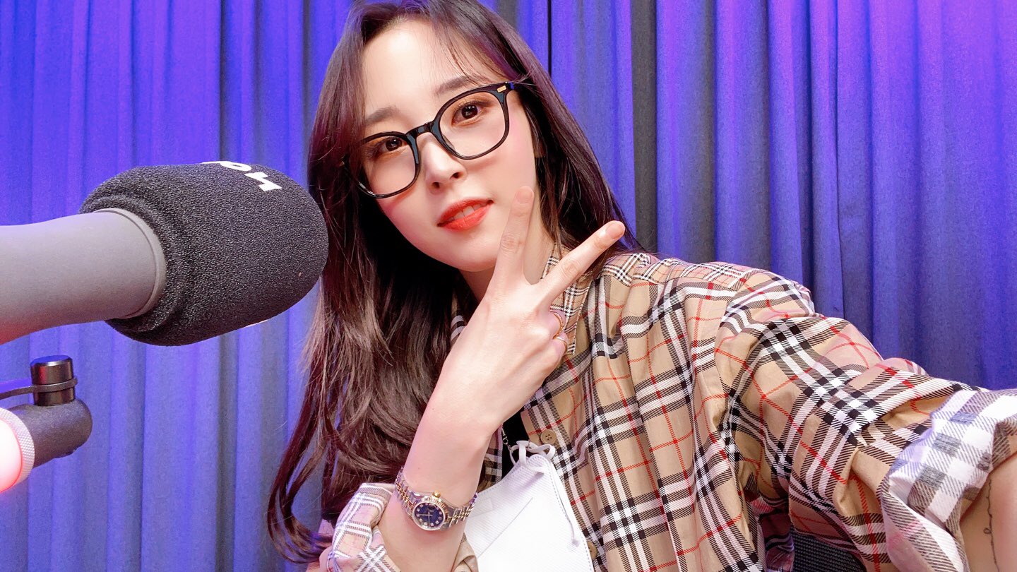 EhZNacCUMAAtDS7?format=jpg&name=large