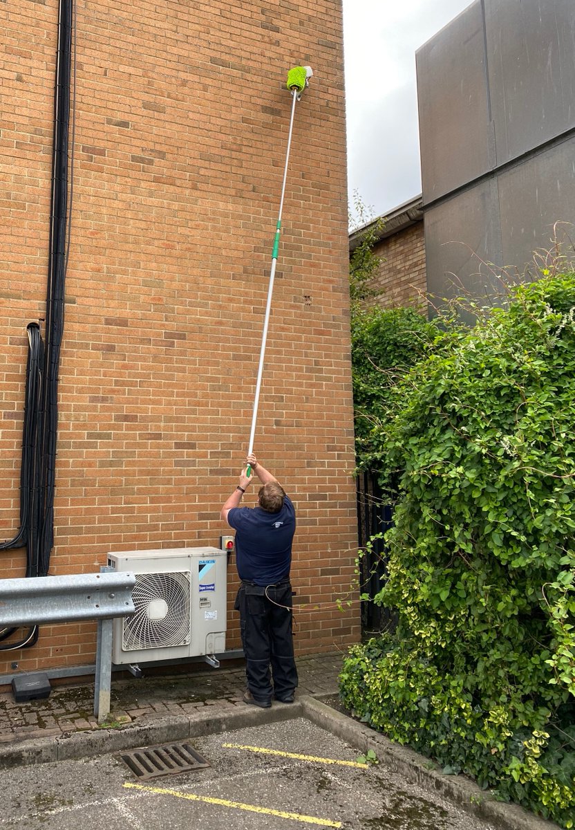 IPNRGSolutions's tweet photo. Who doesn't like a good clean once in a while?

Annual camera cleans are part of our support contracts.

Please contact is at info@ipnrg.com for more information.

#cleaning #support #cctv #security #contractor https://t.co/p2FeHK0PCq