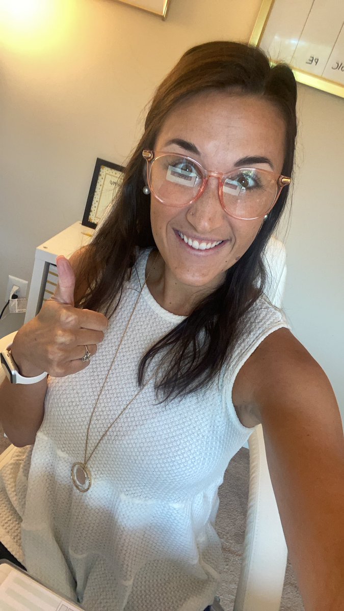 MrsGravelyBRES's tweet photo. First day looks a little different this year... here we GO!!! @BullRunES #onebullrun #virtuallyunstoppaBULL https://t.co/4NlDo5qXkA