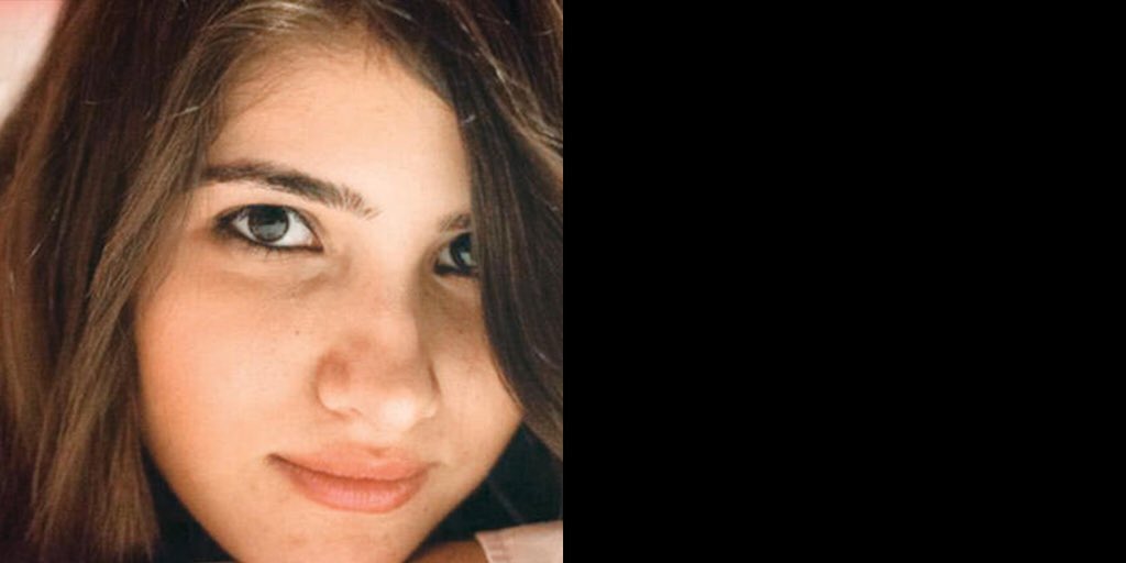 Özgecan Aslan
19 -
#ŞiddeteSessizKalma