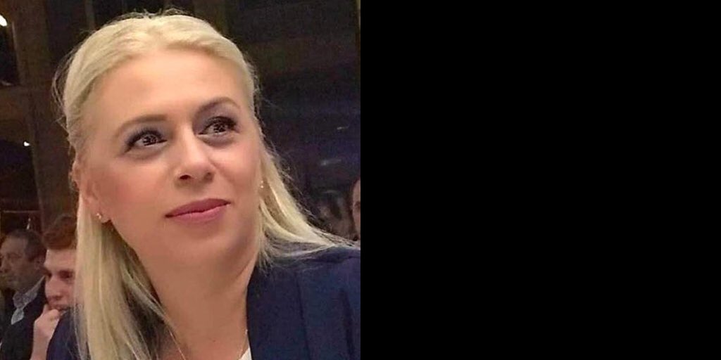 Gamze Pala
46 -
#ŞiddeteSessizKalma