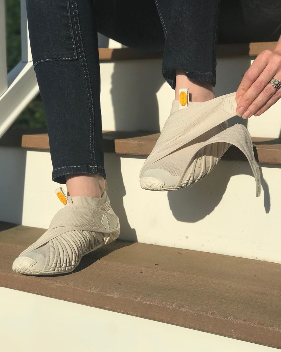 Vibram store furoshiki 2
