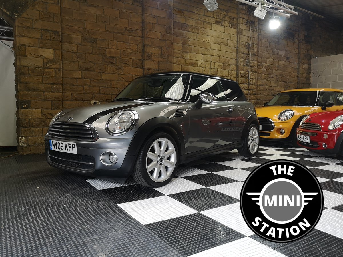 NEW STOCK ALERT📢 

Just in we have this special edition Mini Cooper D Graphite!

Outstanding value for money priced at £2895

Check it out ⬇️ ⬇️ ⬇️ 

theministation.co.uk/listing/mini-c…

01282 842045

Sales@theministation.co.uk

#theministation #usedcars #forsale