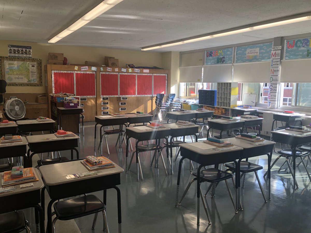 MrsConfessore's tweet photo. Welcome back everyone! So excited to meet my new fourth graders! 🥰📓✏️ @BarnumWoods https://t.co/bhZP2fuXXQ