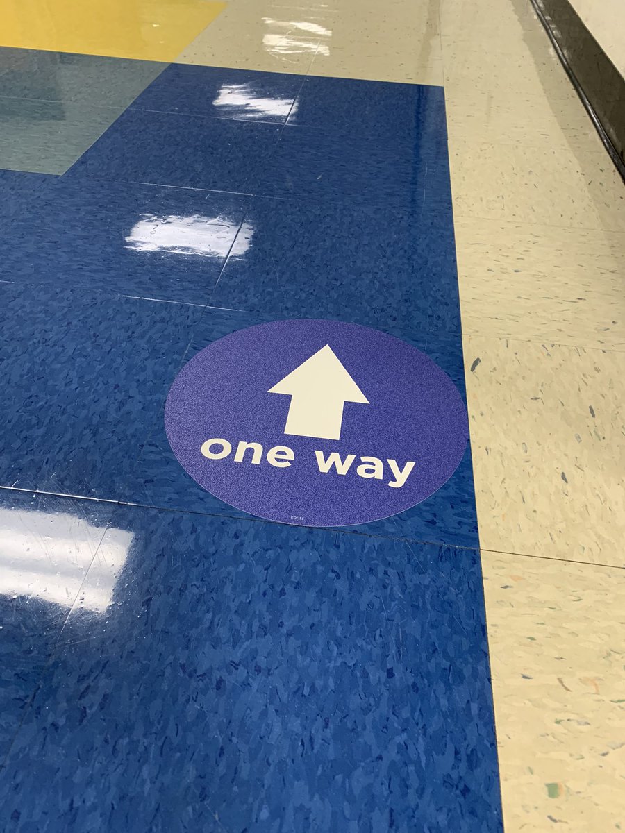 HillsideES's tweet photo. Our kid-friendly signage has been really helpful today as we welcomed Phase 1 students! #HillsideTogether https://t.co/8nHYp6UDh7