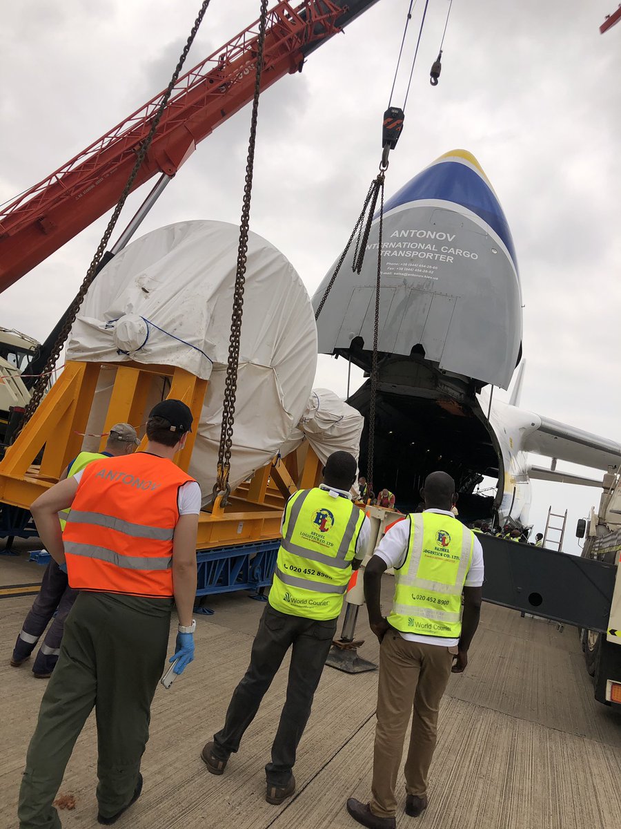LogisticsBethel's tweet photo. A Generator Steam Rotor being transported from Takoradi to Accra(Airport) and then to India. #bethlog #freightforwarding #transportation #rotor #logistics https://t.co/CZwDKefUgB
