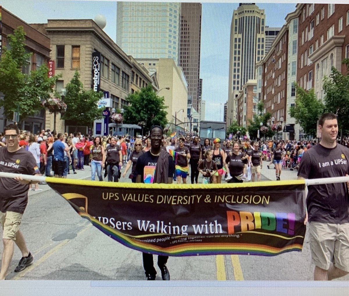 Central Plains Pride day is only 2 days away! Wear your pride to work &amp; a chance to win UPS pride gear along with bragging rights! Celebrate Diversity &amp; Inclusion! ⁦<a href="/IllinoisLgbt/">Central Plains LGBT & Allies BRG</a>⁩ ⁦<a href="/CP_UPSers/">Central Plains</a>⁩ ⁦<a href="/chelsea224/">Chelsea Allison</a>⁩ ⁦⁦<a href="/CP_WLDers/">Central Plains WLD</a>⁩ ⁦<a href="/CPWomenRock/">Central Plains - Women in Operations</a>⁩