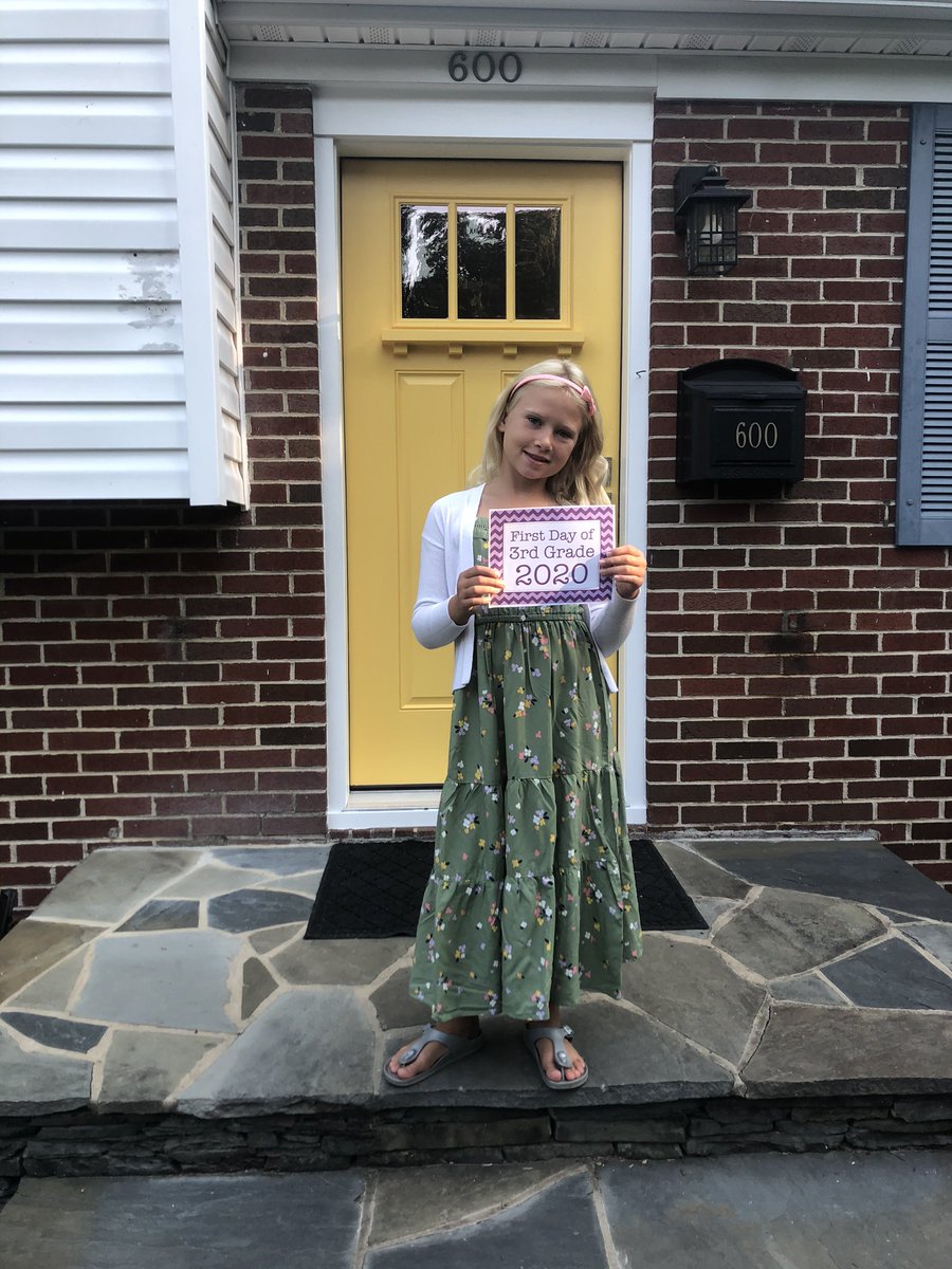 CraigRobMiller's tweet photo. #AACPSBack2Awesome https://t.co/IVgpbZZ89R