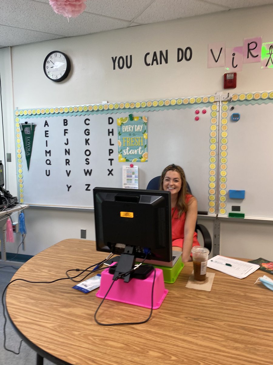 Our #AACPSAwesome teachers are ready to connect &amp; get to know their students! We know you are capable of great things &amp; can do virtually anything! Have a wonderful day. We are #SolleyStrong.  <a href="/AACountySchools/">AACPS</a>