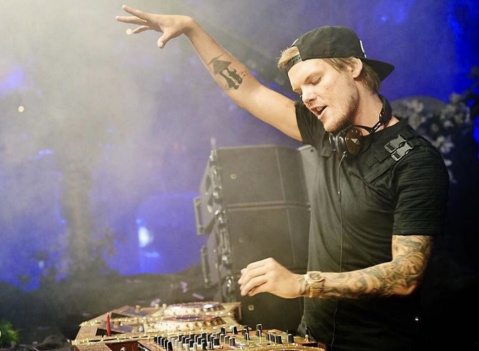 Tim Bergling would\ve been 31 today.

Happy Birthday, Avicii.

1989-Forever.  