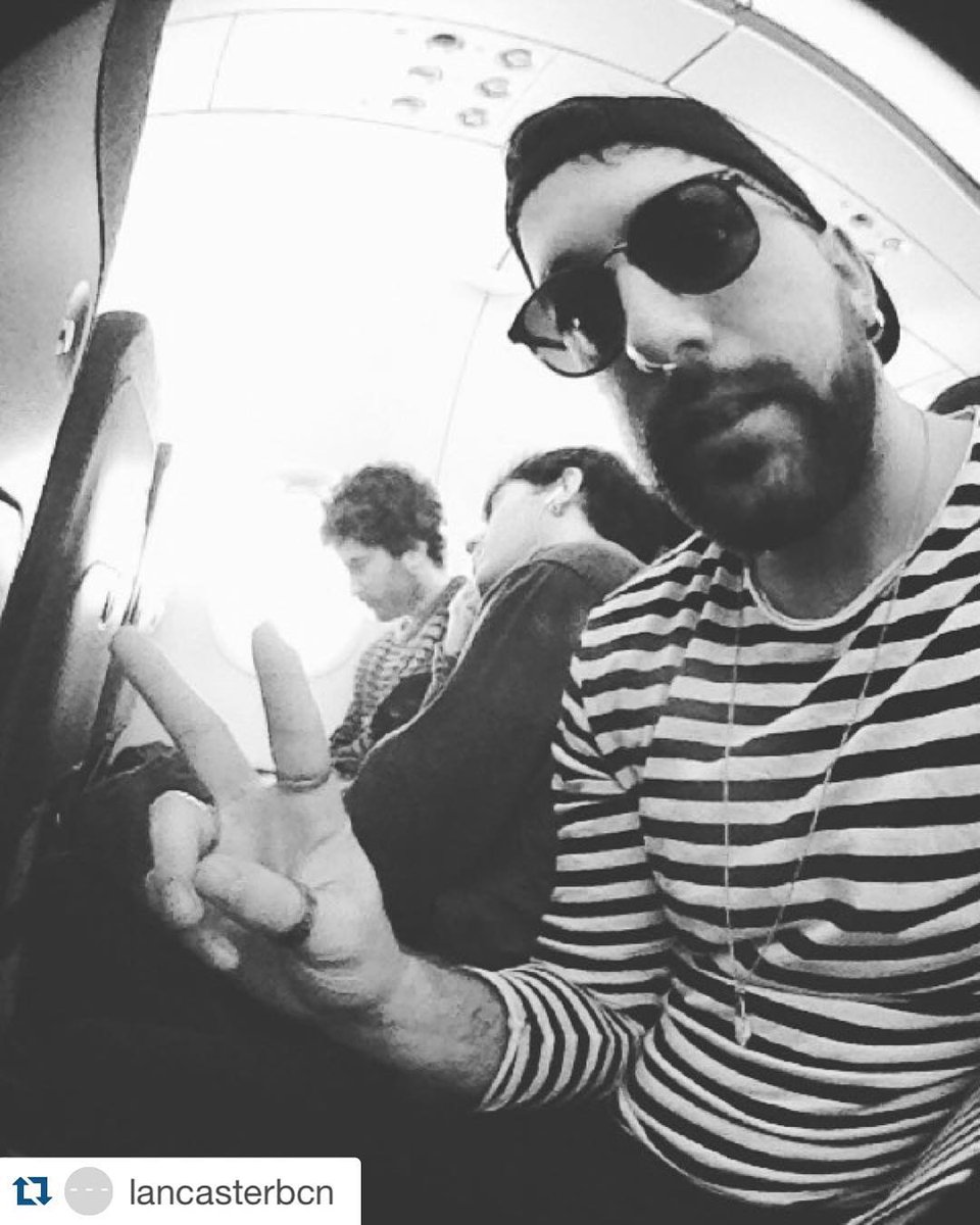 anthalonso's tweet photo. memories from tour ¿2015? en route to UK, that was fun and we didn't even know...@lancasterbcn https://t.co/rww7SELEfR