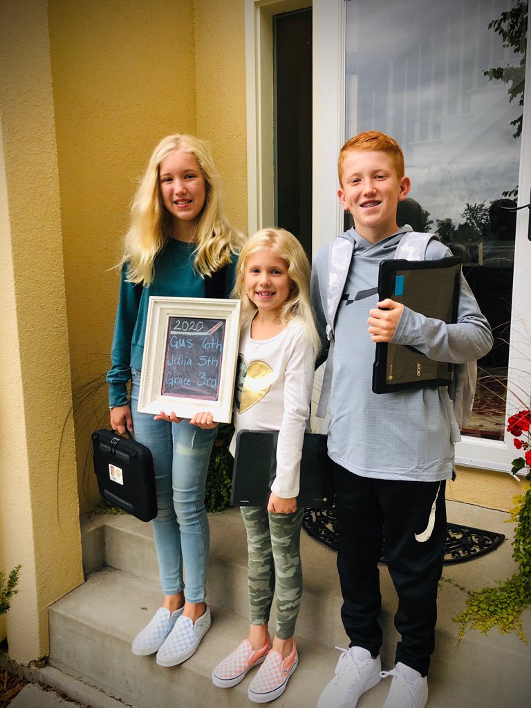 andrewvollmuth's tweet photo. First Day of School in @District271! Best of luck @NHKnights and @OMSblmngton https://t.co/Fhla9O0fu1