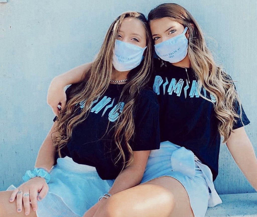 MercerADPi's tweet photo. The house that love built 🤍 we are so happy to share our love of RMHC on philanthropy night 💎

#merceradpi 
#goadpi
#rmhc https://t.co/MQxhxRCKp2