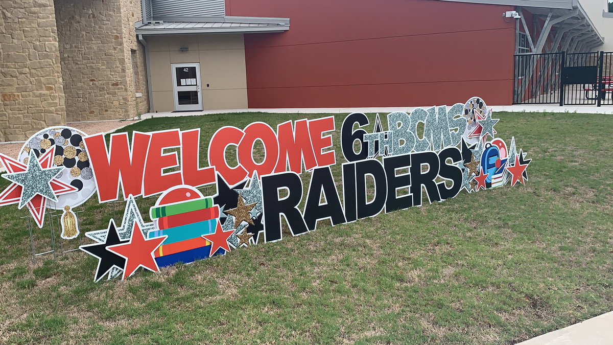 6th Grade In The House!!!!