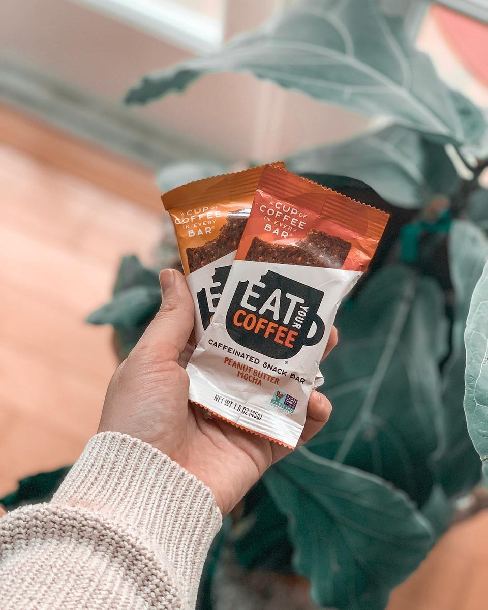 Nothing quite like throwing on your favorite sweater and grabbing a spill-proof coffee before heading out the door!

📸: @steady_silhouettes