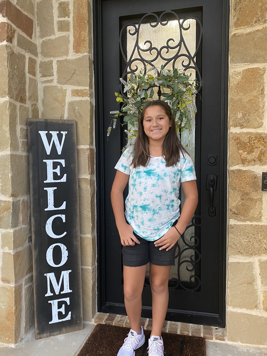 CrawfordEstela's tweet photo. Longest Spring Break Ever is Over!! Back to school F2F. I will miss them being at home but savored every moment of it. Go do great things...#MISDProud #senioryear #Middleschool #MHS #DieterichMS #midlonation π https://t.co/38DoB46p85