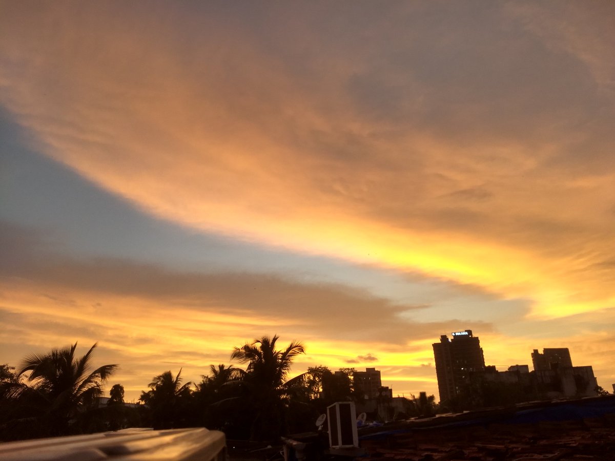 ItsNitesh01's tweet photo. #cloudporn #cloudgasm ♥️♥️ https://t.co/mR0iZBreFo