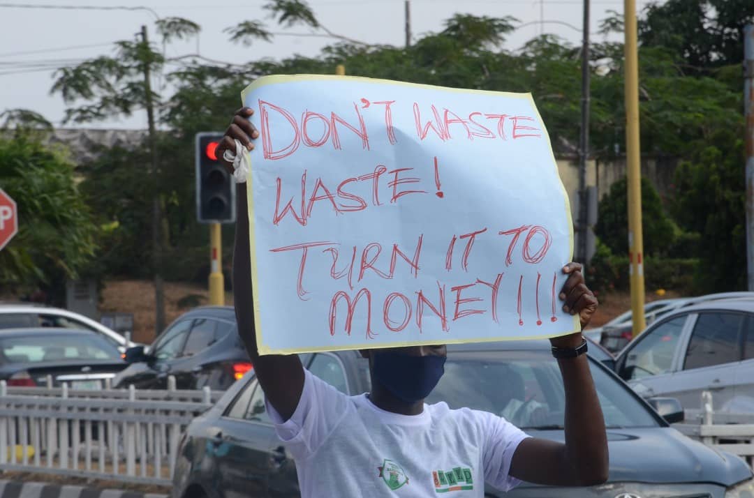 Lawma_gov's tweet photo. To create awareness on the importance of sustainable waste management, we joined the wife of the Lagos State Governor, Dr. (Mrs.) Ibijoke Sanwo-Olu, during today's "Walk-Against-Waste", organised by SWEEP Foundation, in conjunction with #LAWMA, at Alausa, Ikeja.

#KeepLagosClean https://t.co/OmiXhXAFwi