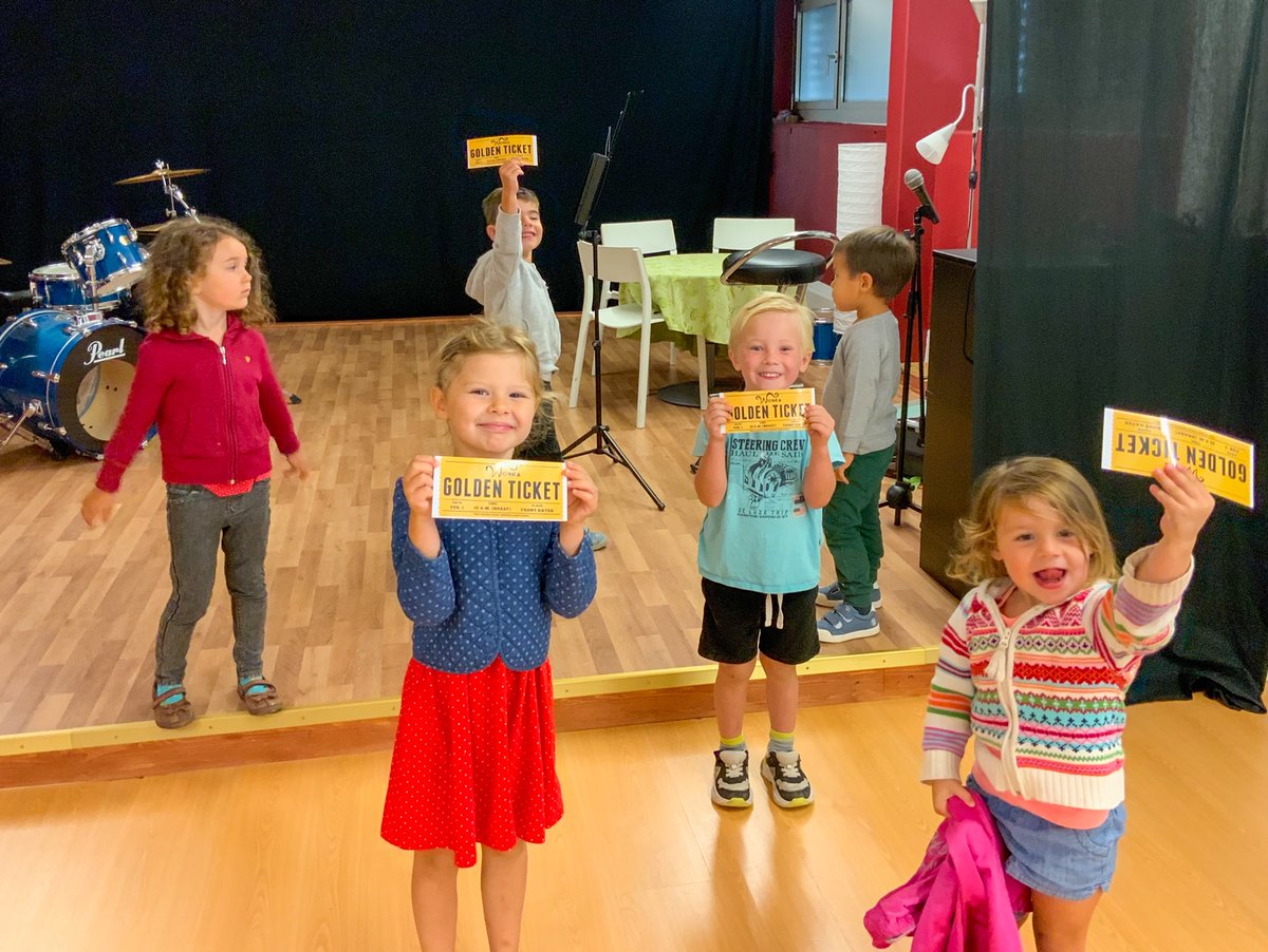 “If you have good thoughts they will shine out of your face like sunbeams and you will always look lovely.” -Roald Dahl

Our youngest students, who are always shining like sunbeams, are bringing the magic of #RoaldDahl stories to life with art, music and amazing reading! 📖 #iscs