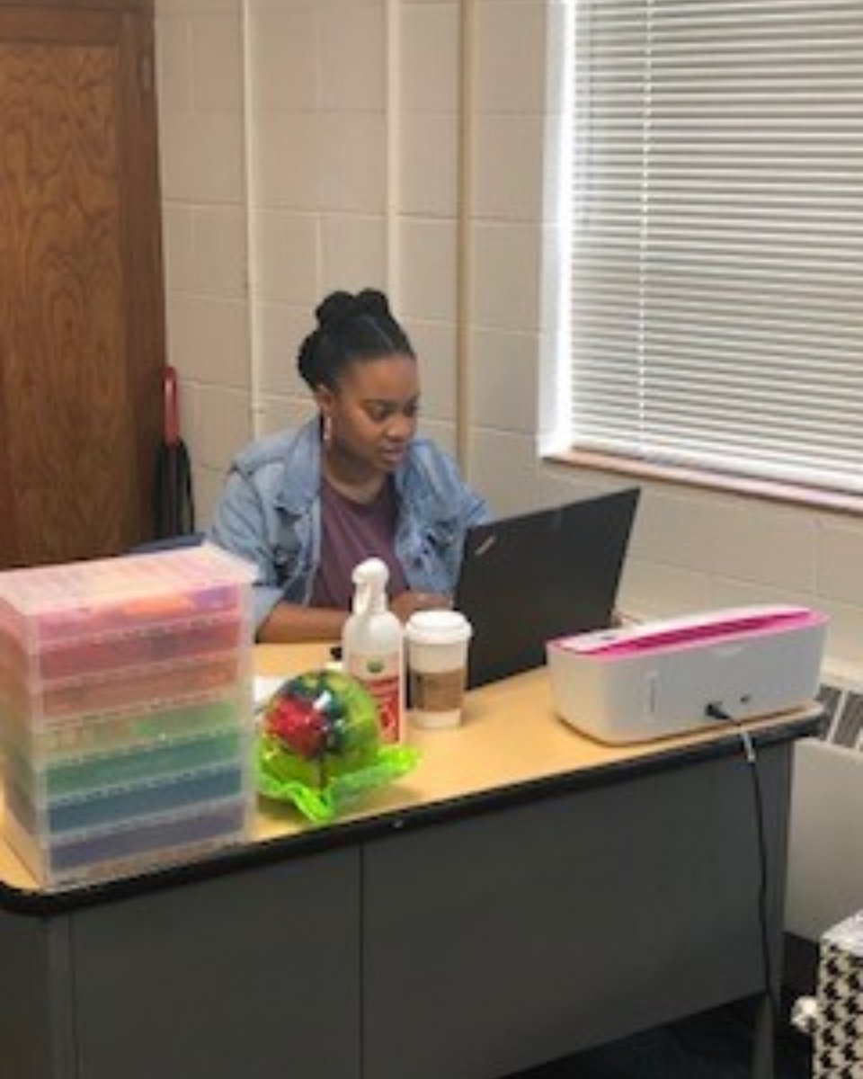 WMGreenFWISD's tweet photo. Class is in session. We're so excited to see our teachers and students in their virtual classrooms.
#wmgreen #fwisd #roadrunners #scholars #learning #firstday #virtualclassrooms #highexpectations https://t.co/SbN2bSw0Ab