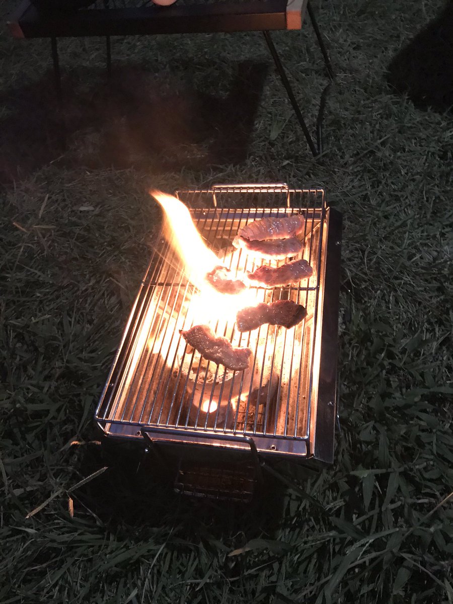 V15504093's tweet photo. 今日はおやじキャンプ⛺️
肉もアヒージョも美味しかった‼️
#キャンプ
#アヒージョ https://t.co/FcMlXn5USv